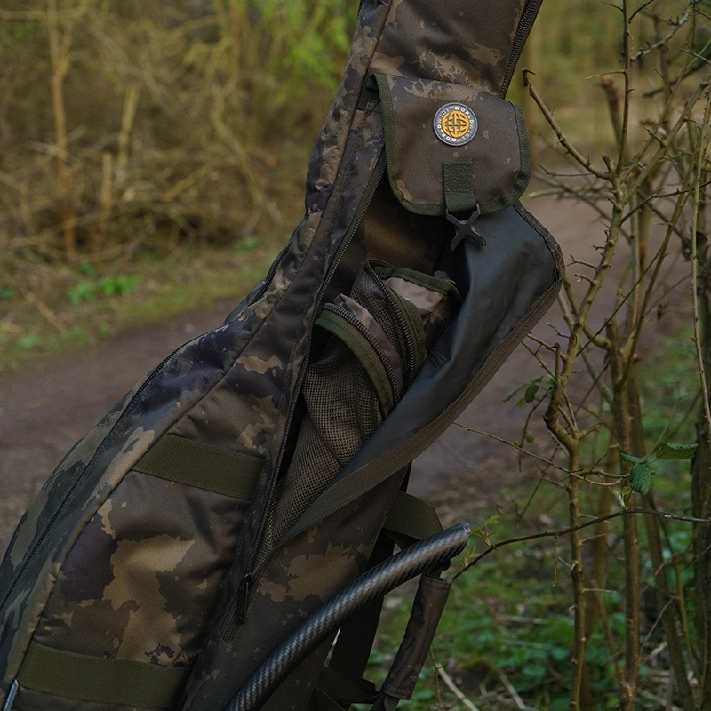 Solar Tackle Worldwide 3+ Rod Holdalls